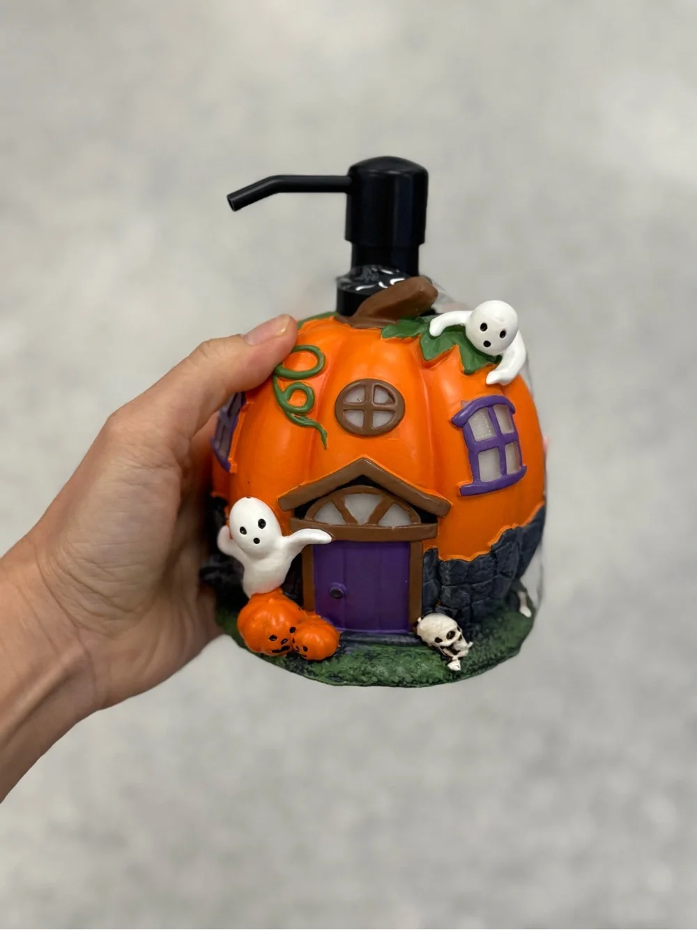 Halloween Pumpkin Soap Dispenser - Orange Ghost Decor